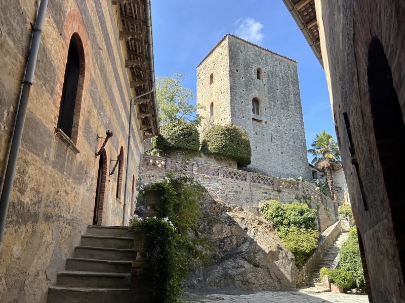 castelli del ducato: castello di gropparello